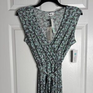 Leota Green and Gray Patterned Maxi Dress